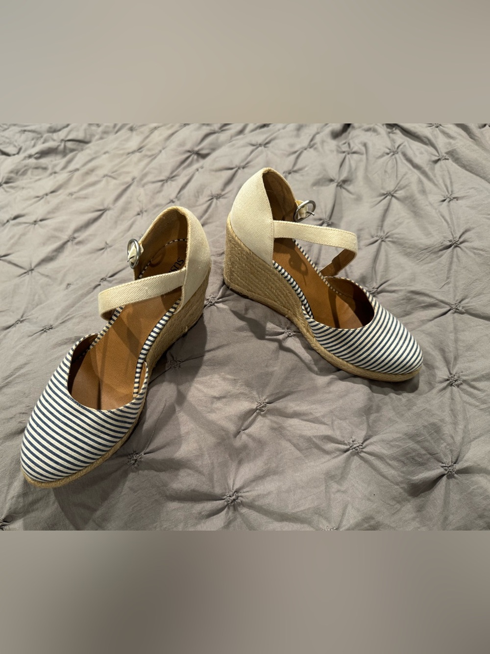 Susina 8 M, Striped Canvas Espadrille Wedge Sandals in Navy and White